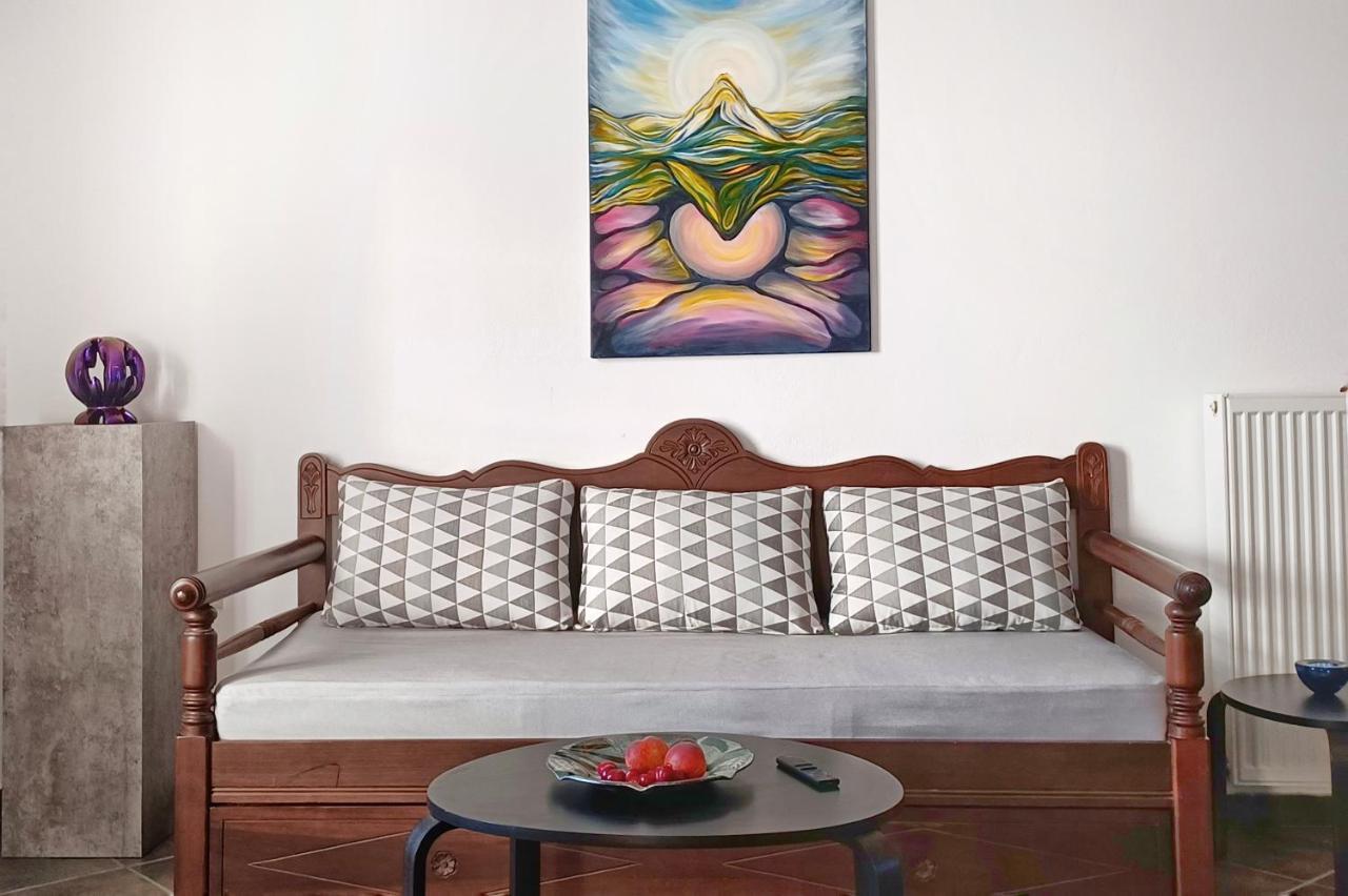 Sea Lilies Suites Плака Экстерьер фото