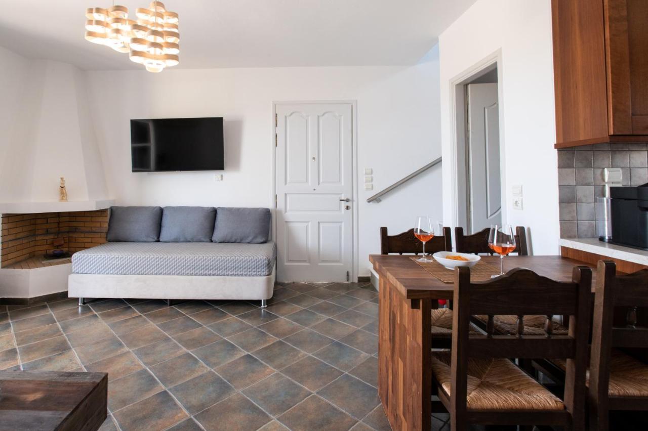 Sea Lilies Suites Плака Экстерьер фото
