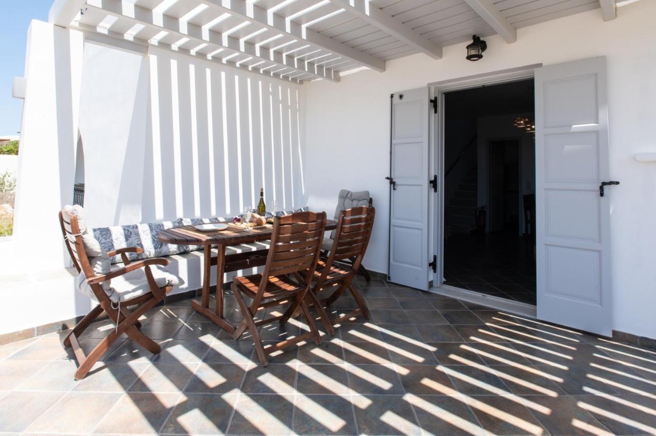 Sea Lilies Suites Плака Экстерьер фото